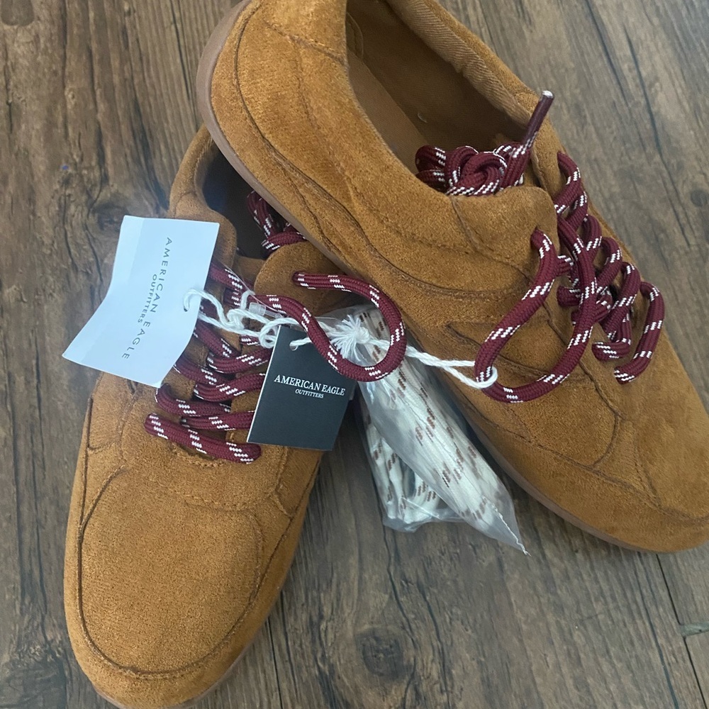 American Eagle outfitters woman 6Casual Suede Lace-Up Sneaker - Chestnut Brown - Picture 8 of 9